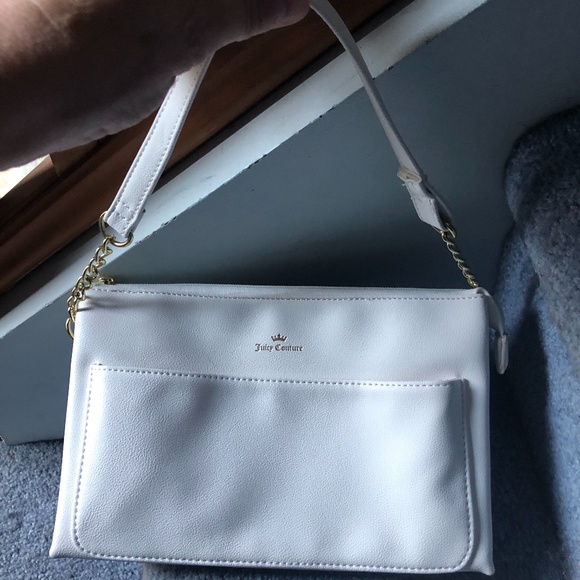 Juicy Couture Handbags - NEW Juicy Couture White Handbag Purse Pocketbook w/ Strap & Gold Chain